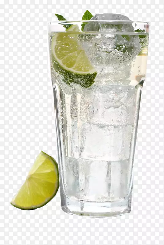 软饮料，碳酸水，柠檬水，接骨木，花椰菜，白色透明石灰冰饮料