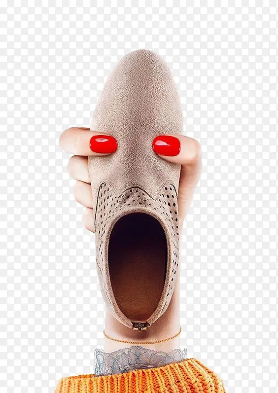 鞋子与手指构成的脸