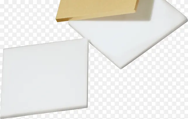 白色黄色方形纸板