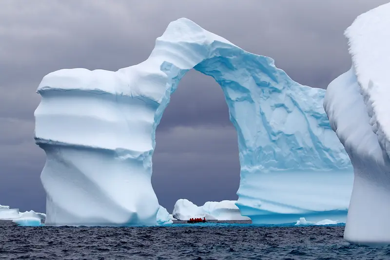 创意拱门设计冰山