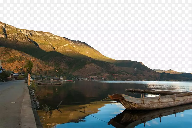 泸沽湖峡湾-泸沽湖河秋色迷人的风景