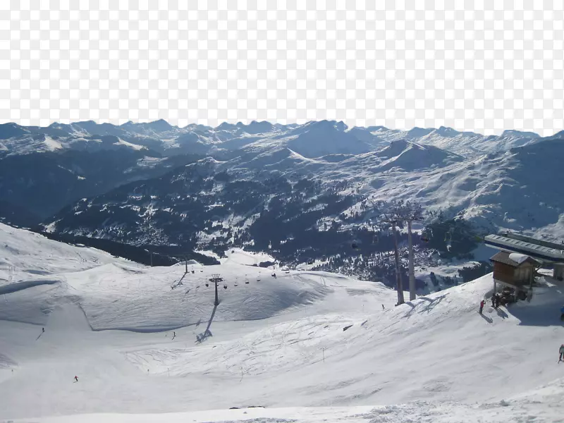 滑雪椅滑雪场图-雪山下的滑雪斜坡