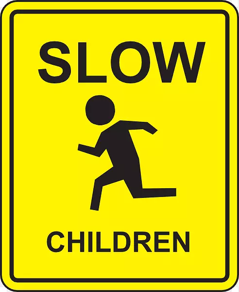 学区交通标志警告标志-慢速标志