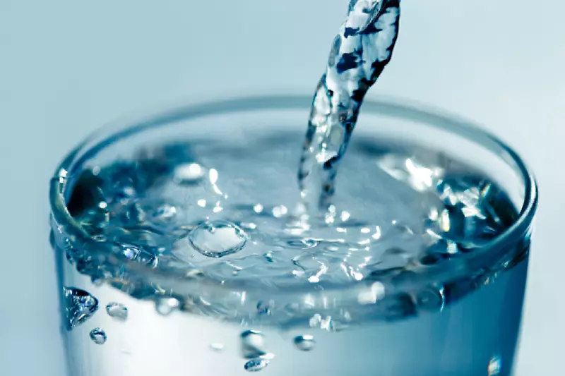 饮用水滤清器蒸馏水净化饮用水水玻璃