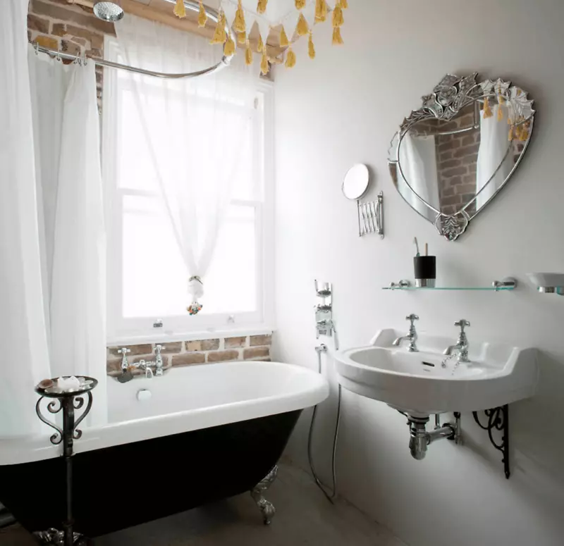 浴室柜镜淋浴墙-浴缸