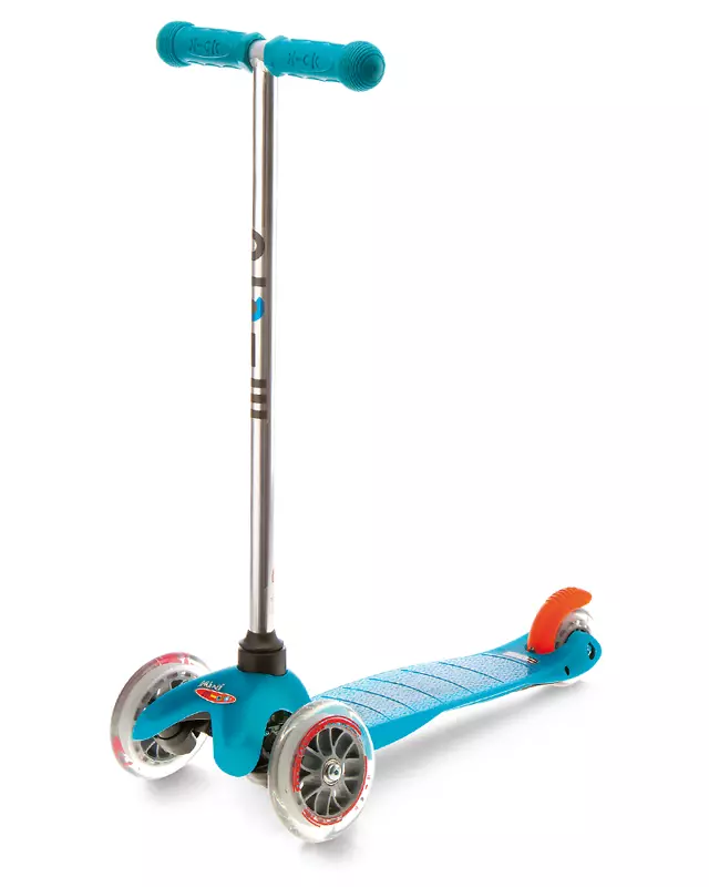 迷你库珀踢滑板车微型移动系统-踢滑板车
