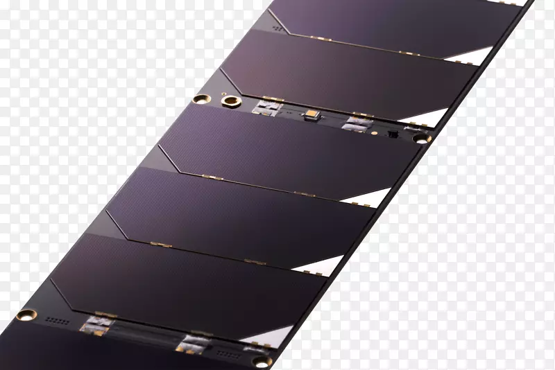 低地球轨道太阳能电池板