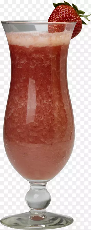 鸡尾酒草莓汁朗姆酒汽水鸡尾酒