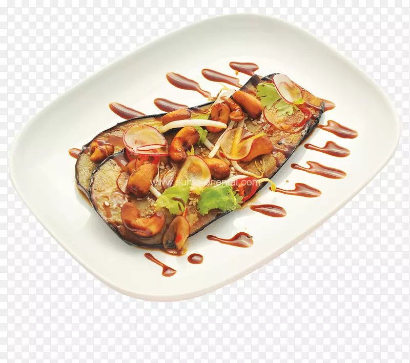 寿司生鱼片混合烤架烤肉串美式炸鸡翅