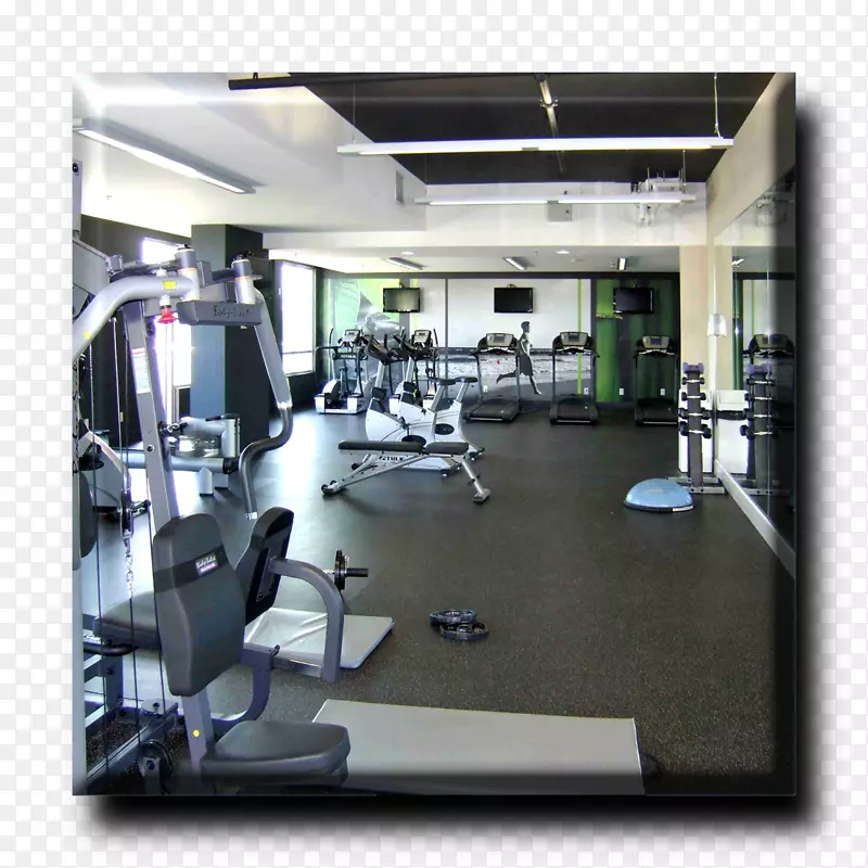 健身中心健身机负重训练体能训练室