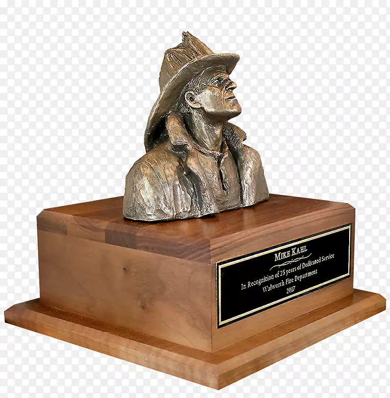 雕塑消防员奖鹰雕刻公司。战利品-消防员