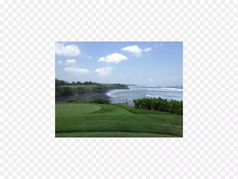 高尔夫俱乐部土地地段入口草坪-印度尼西亚巴厘岛