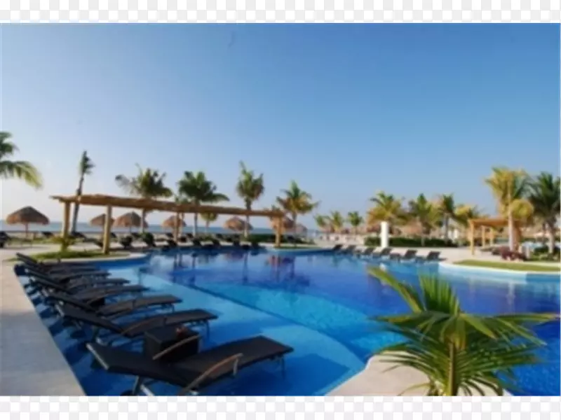 蓝湾大埃斯梅拉尔达切图马尔酒店游泳池-包罗万象的度假村-酒店
