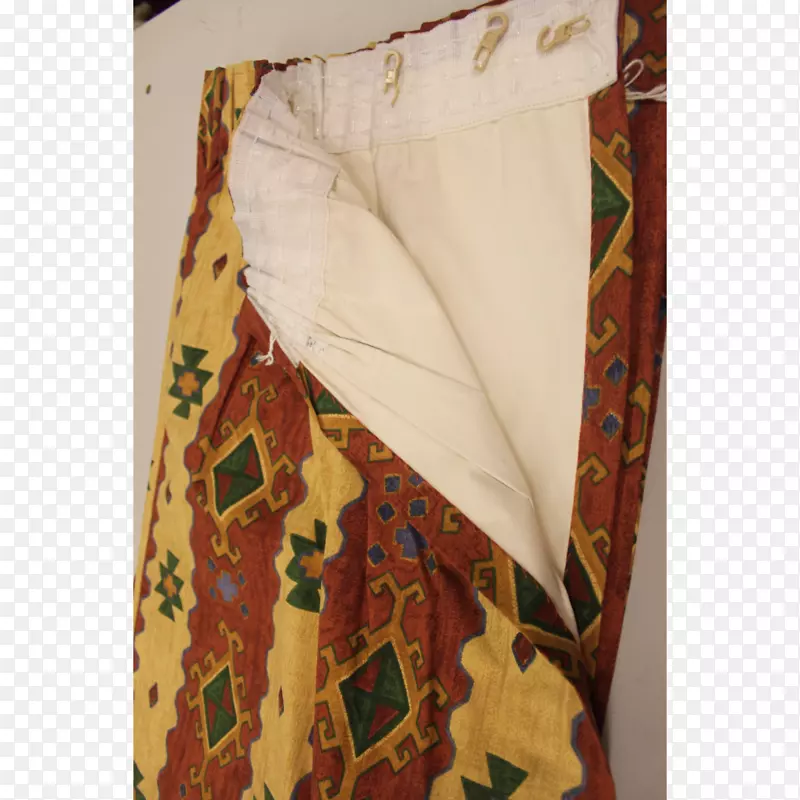 纺织品-黄色窗帘