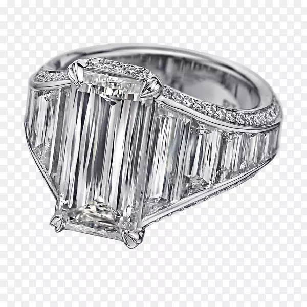 订婚戒指翡翠钻石切割戒指