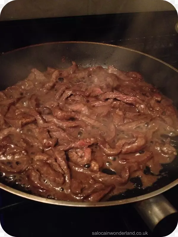 牛肝酱肉汁，炒菜谱-黑胡椒炒牛肉