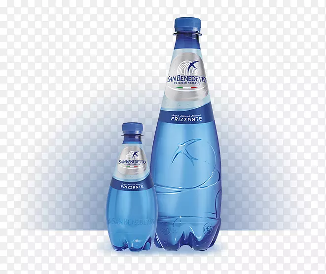 矿泉水瓶碳酸水瓶装水