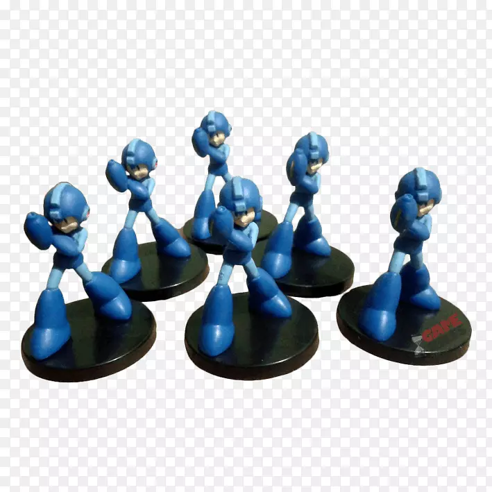 钴蓝雕像-玩棋盘小游戏