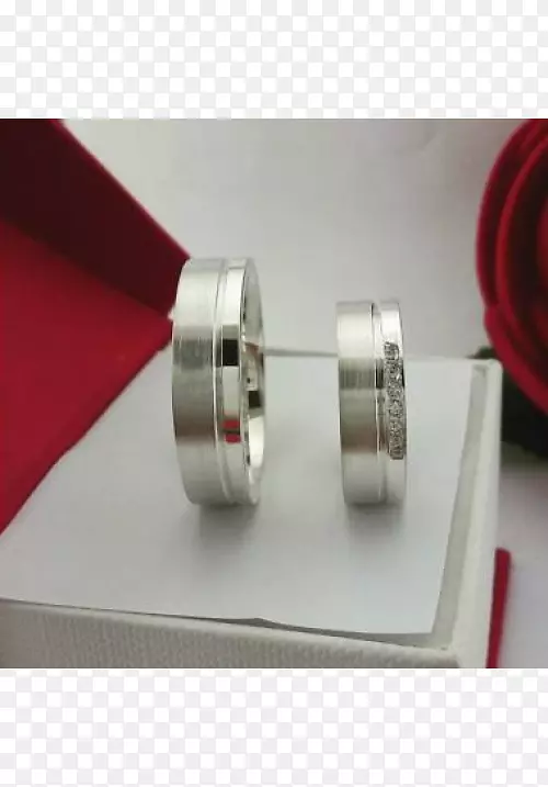 结婚戒指银约会戒指