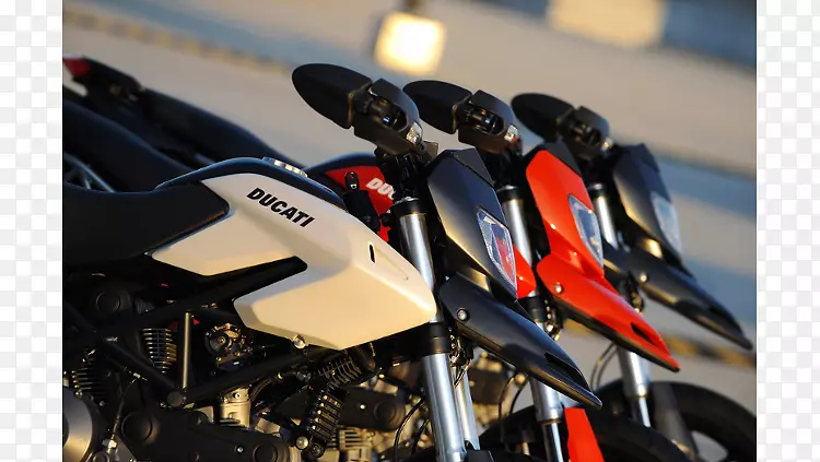 摩托车整流罩车EICMA Ducati Hypermotard-Car