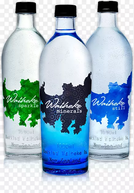 玻璃瓶外合克岛碳酸水瓶装水矿泉水