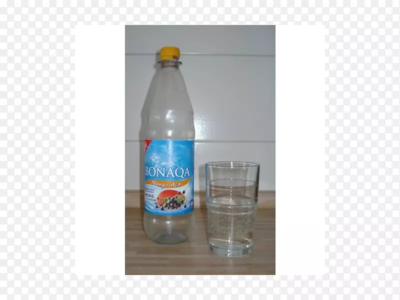 玻璃瓶矿泉水瓶装水塑料瓶玻璃