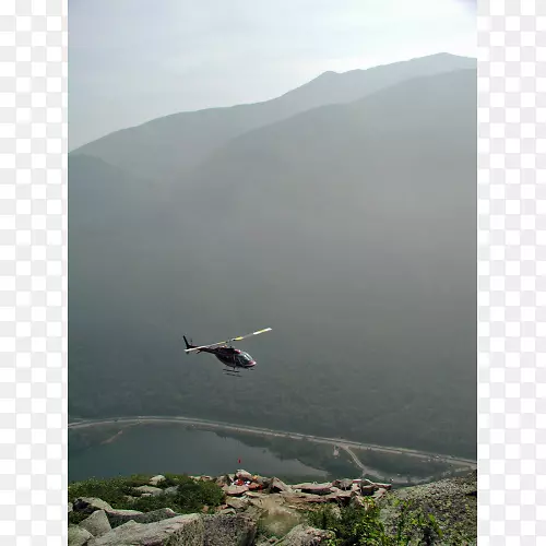 山区飞行直升机生态系统老人