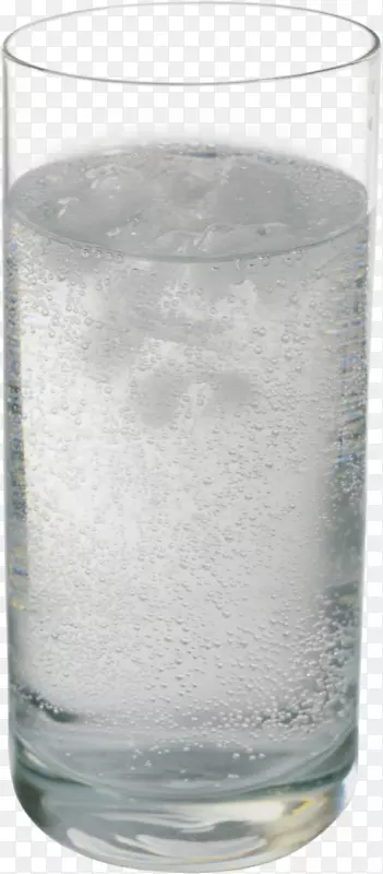 烧杯杜松子酒和滋补水高球玻璃png图片.水玻璃