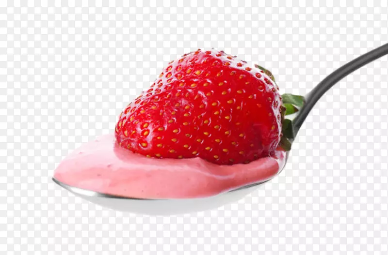 勺子里的草莓和酸奶实物