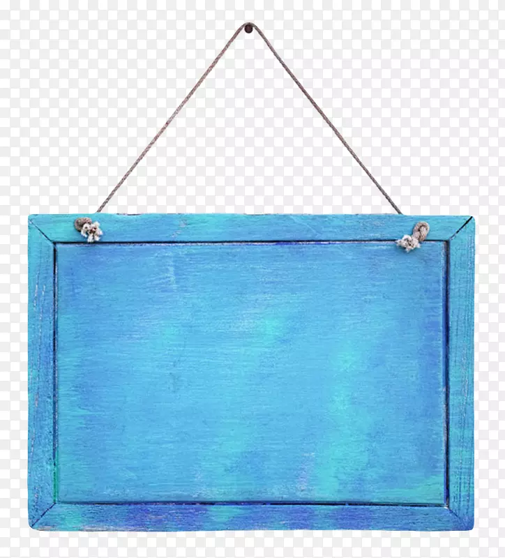 蓝色带裂纹挂着的木板实物