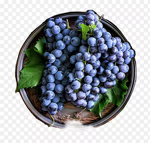 盘中的葡萄
