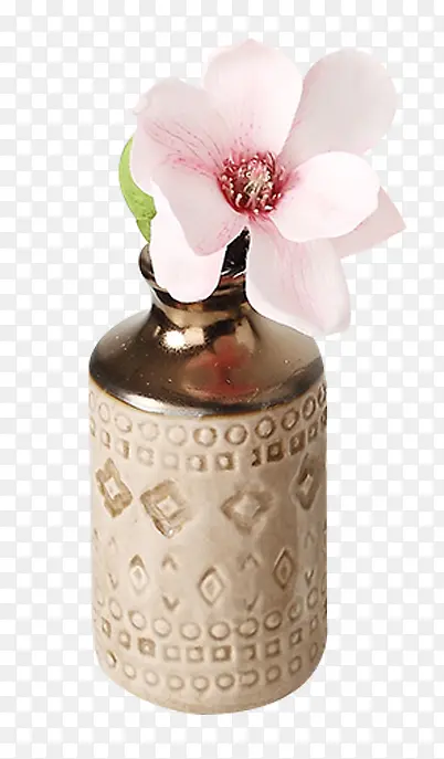 插桃花的花瓶