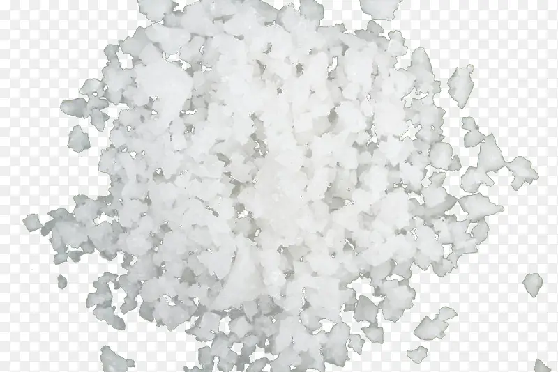 白色粗盐堆