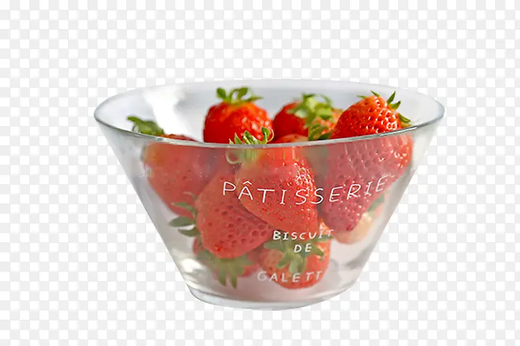 欧式玻璃碗里的草莓