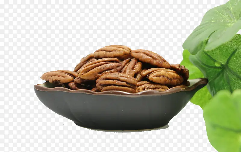 黑色盘子和碧根果