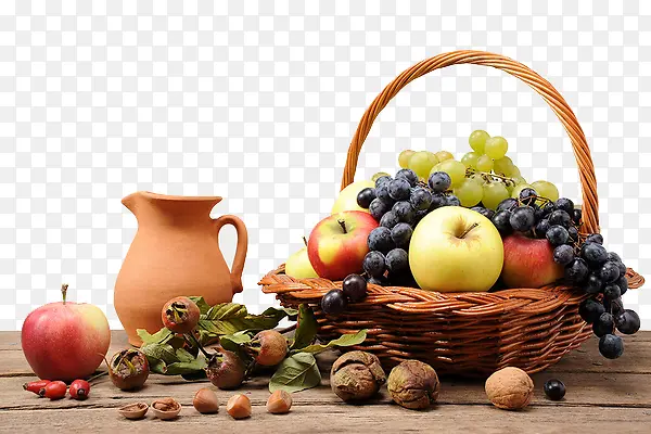 木板上的篮子和水果