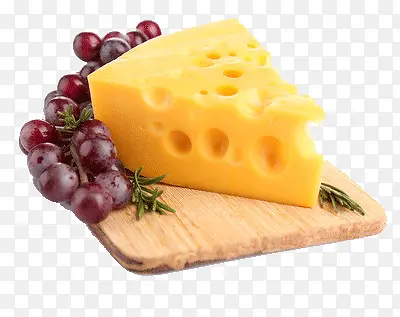 放在砧板上的奶酪