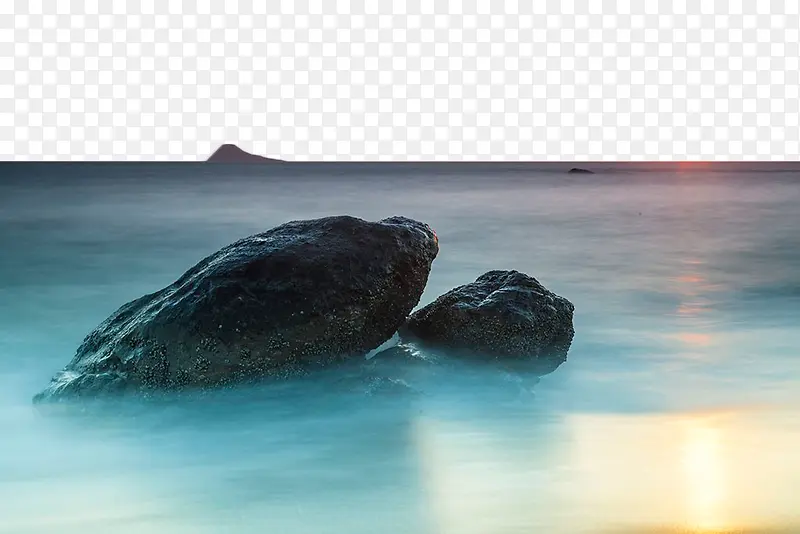 阳光下的海面
