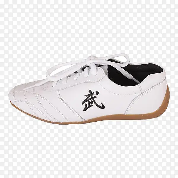 绣着武字的武术鞋