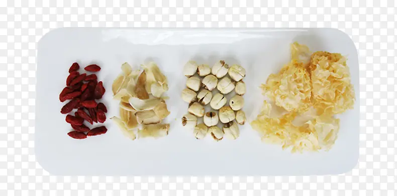 长碟子里的各类食材