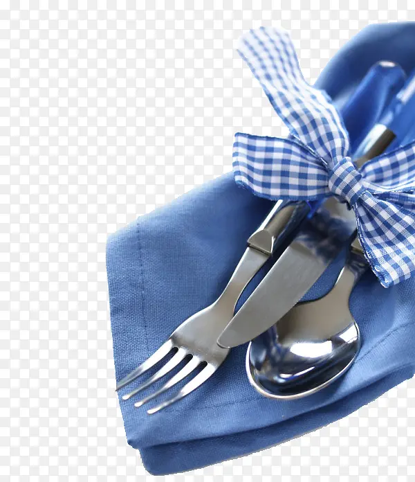 蓝色桌布和刀叉