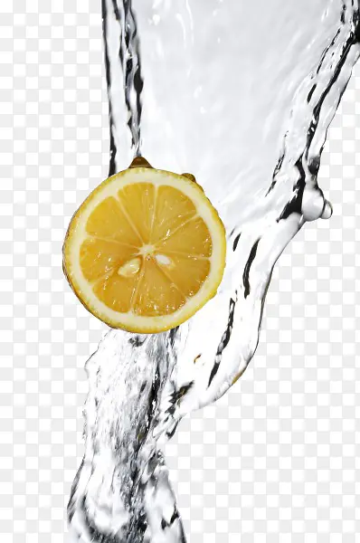 水流里的柠檬