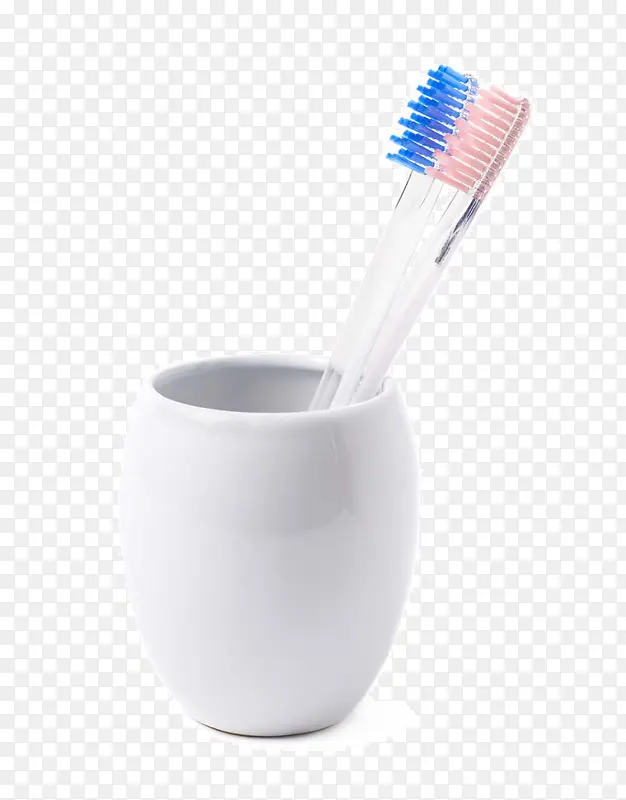 杯子里的牙刷