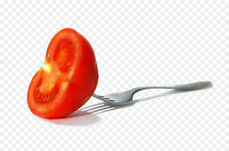 汤勺叉住番茄