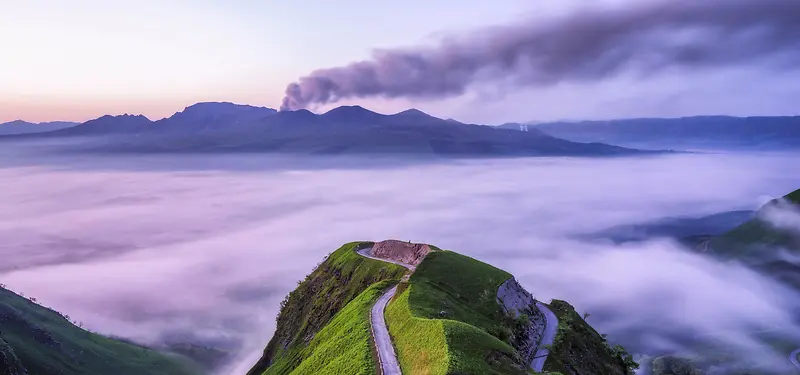 天空云海山峰背景