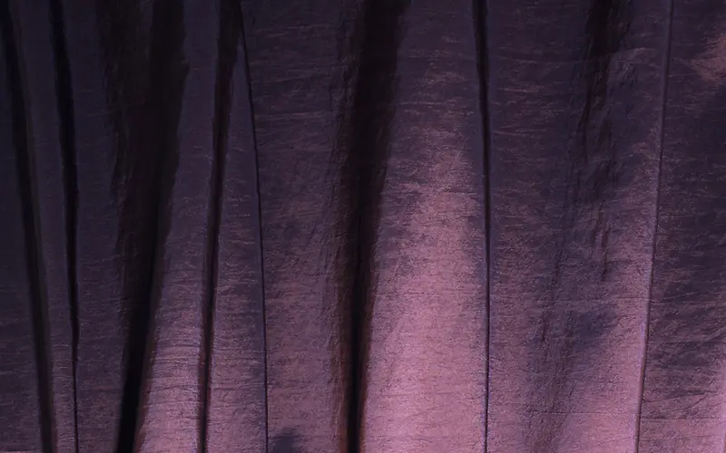 紫色神秘幕布壁纸
