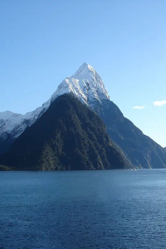 风景山峰山顶素材