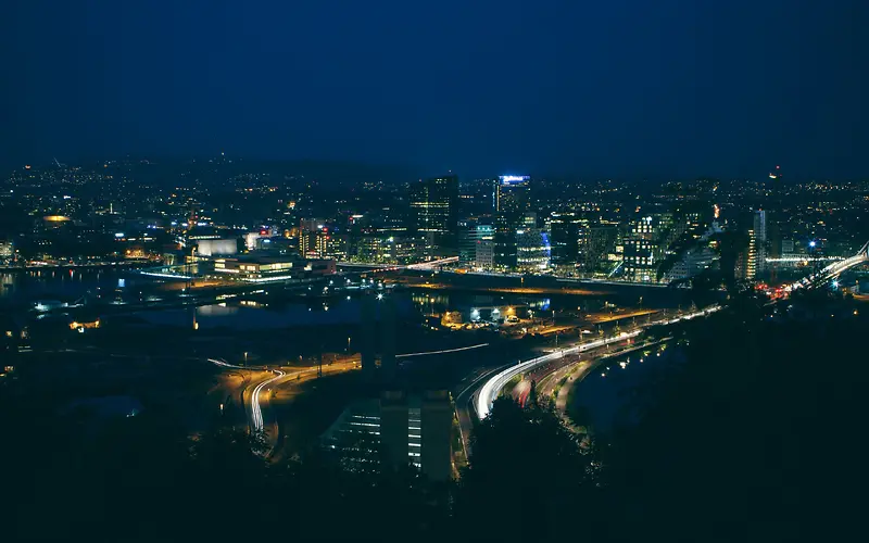 夜晚安静城市夜景