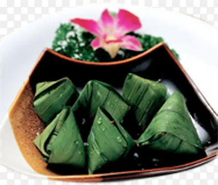 绿色新鲜粽子美食